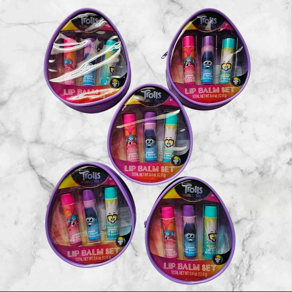 Bundle Of 4 Trolls Lip Balm Set
